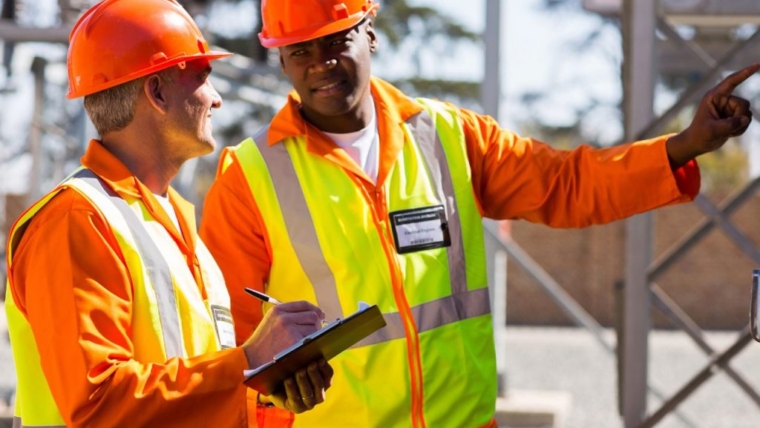 Questions to Ask Before Hiring an Electrician