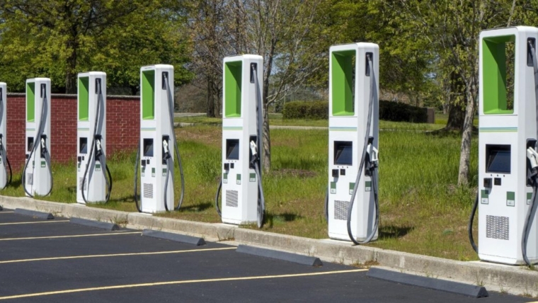The Business Edge: Top Benefits of Installing EV Chargers for Your Commercial Property